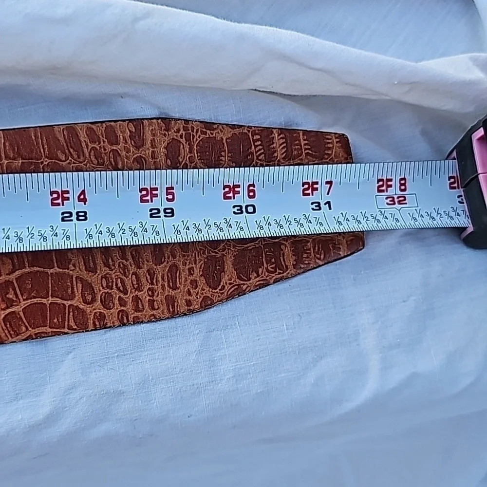 Vintage Genuine Leather Croc Print Light Brown Belt Made in Uruguay S/M